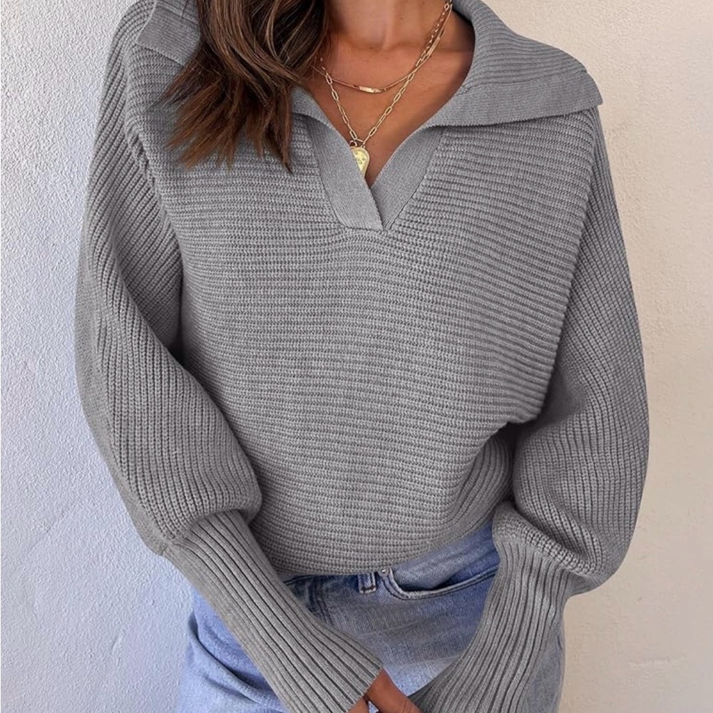 Elegant V-Neck Gray Sweater